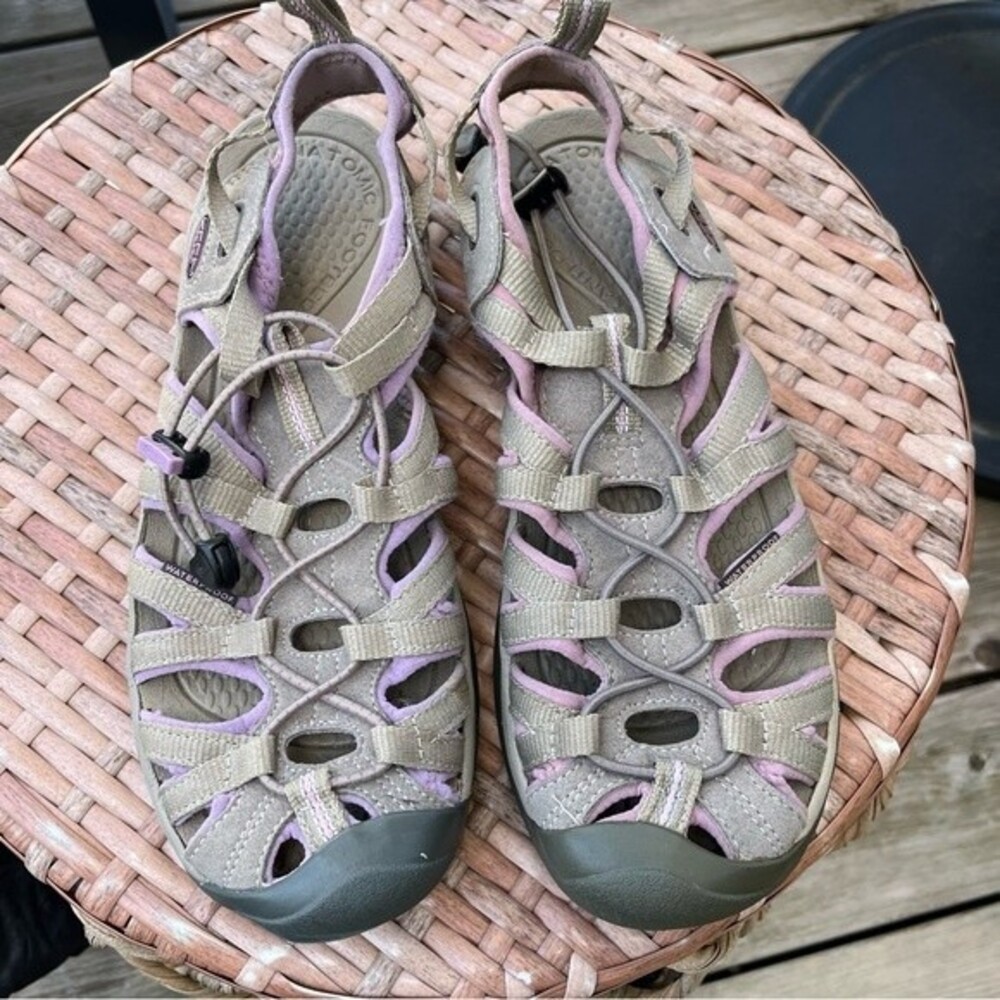 Keen Whisper Sandals in Grey and Purple  9 - Picture 2 of 11